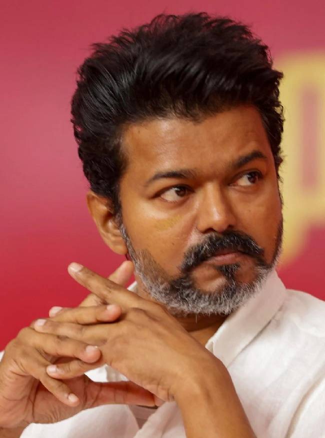 Thalapathy Vijay-1-2-3-4-5-6