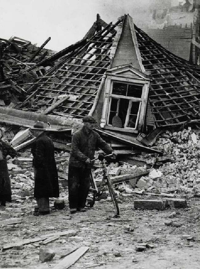 5 April History of the Day-1-2-3-4-5