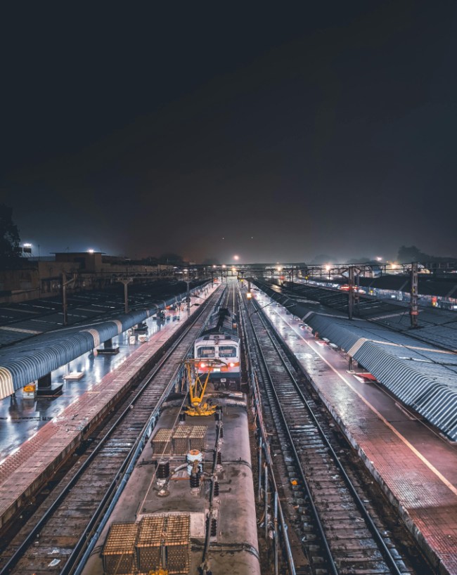 Train Me Tabiyat Kharab Kya Kare-1-2