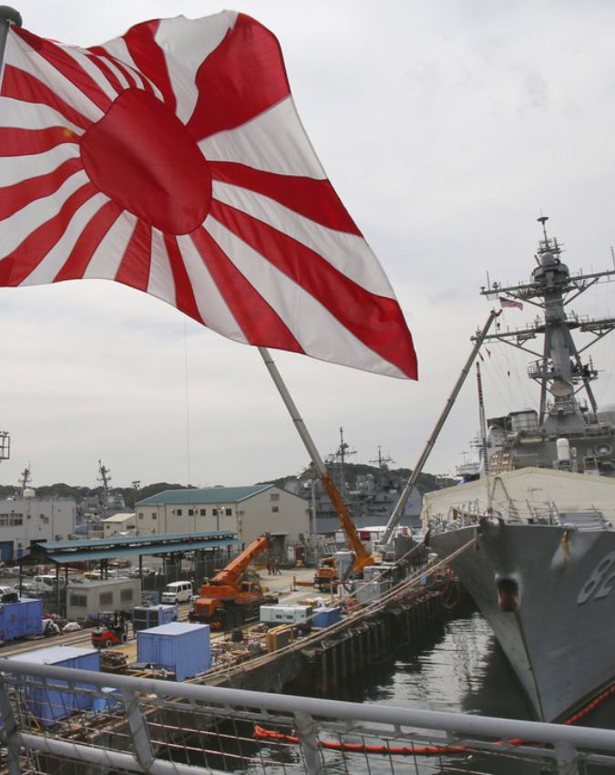 flags on ships flags on ships-1-2-3-4-5