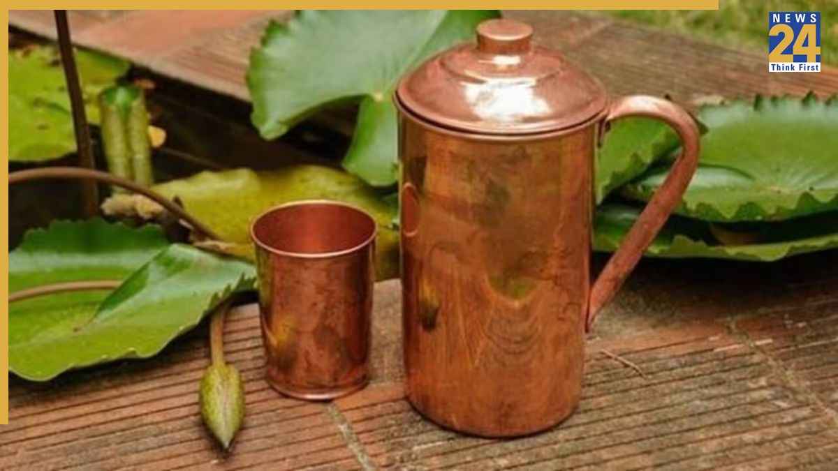 तांबे के बर्तन में पानी पीना कब हो सकता है जानलेवा? जानिए किन बातों का रखना चाहिए ध्यान
