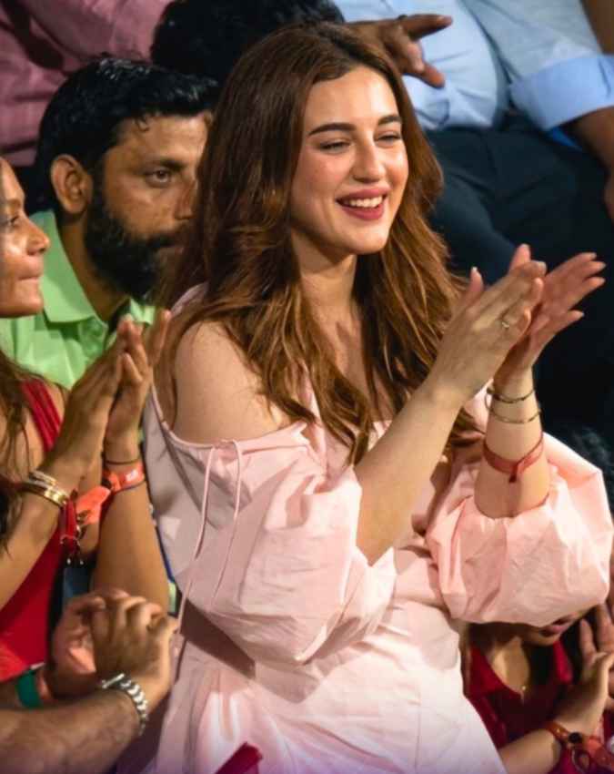 पंजाब को चीयर करने पहुंची समरीन