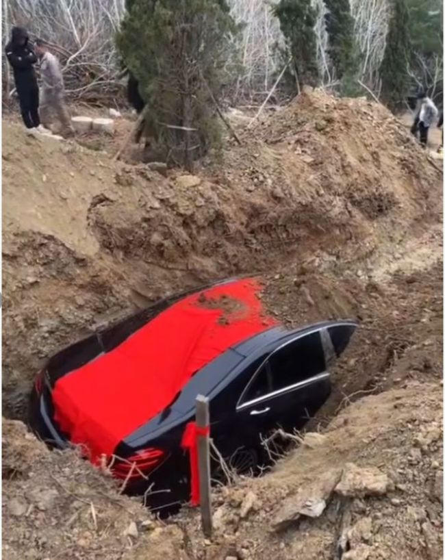 China Funeral Viral-1-2