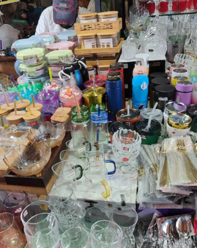 Delhi Cheapest Utensils Market-1-2-3-4-5-6