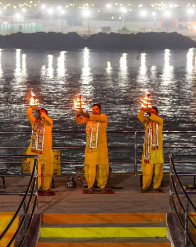 Top 8 Famous Religious Places in Uttar Pradesh You Must Visit Once in Lifetime-1-2-3-4-5-6