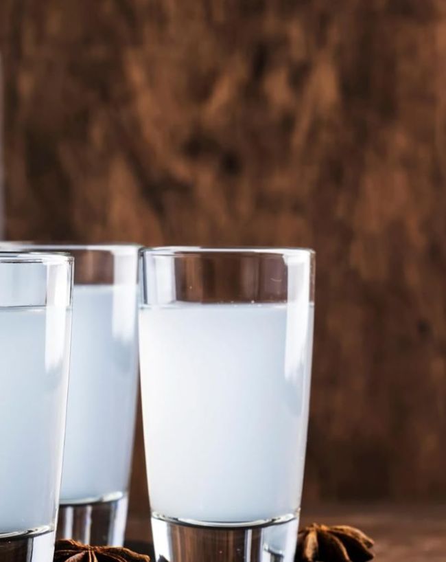 Mughal Era Alcohol-1-2-3-4-5-6