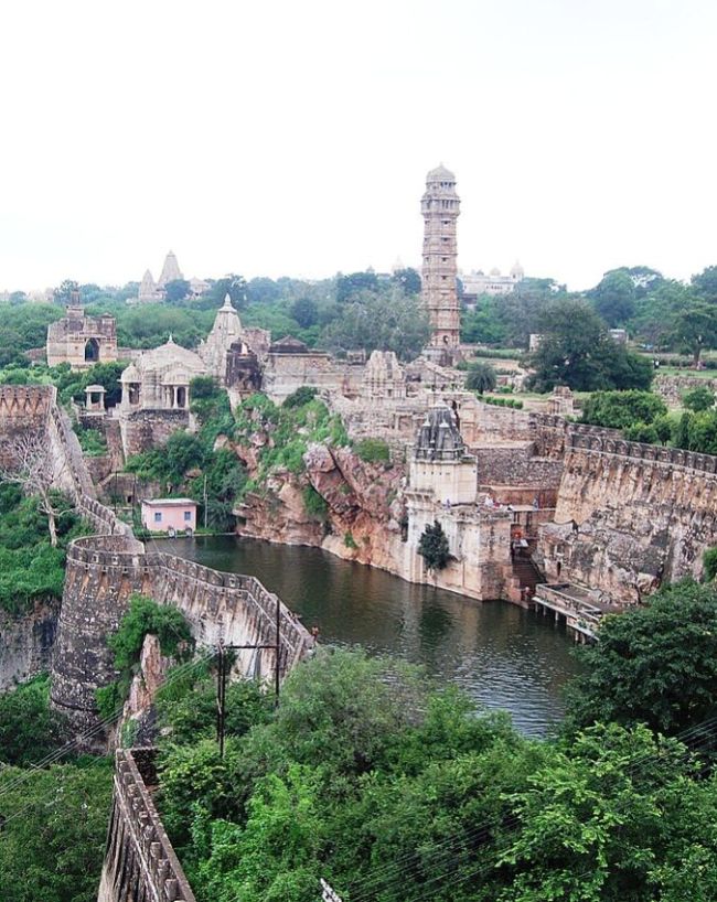 India’s Largest Fort-1-2
