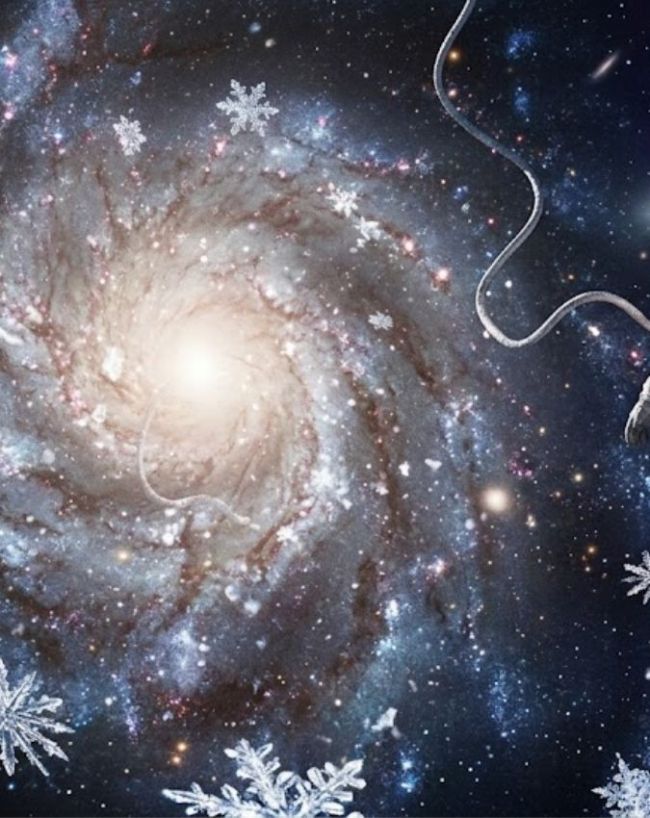 Does Snow Fall in Space-1-2-3-4