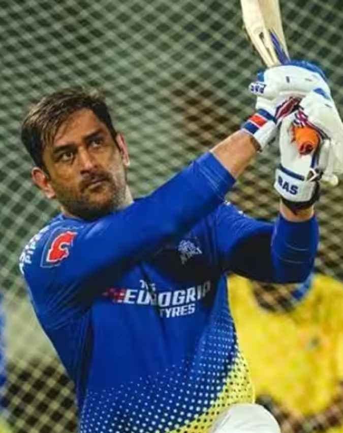 CSK गेंदबाजों का किया सामना