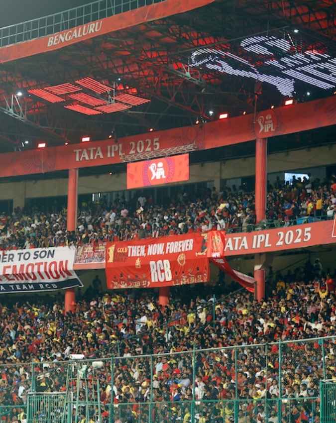किस गाने को लेकर मचा बवाल?