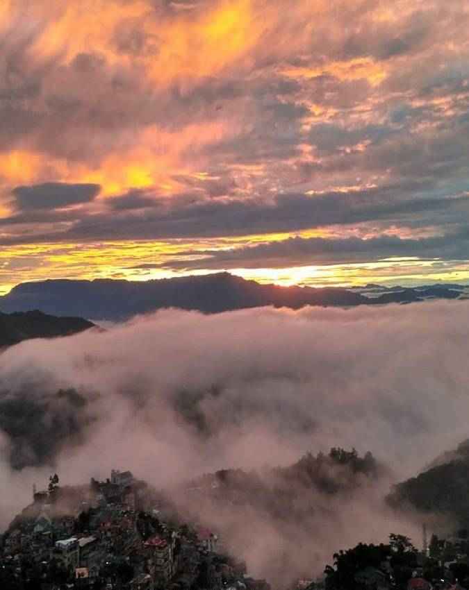 क्या पर्यटकों का होता है जोरदार स्वागत?