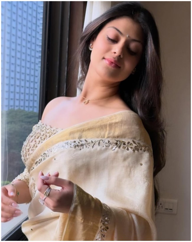 Zanai Bhosle-1-2-3-4-5