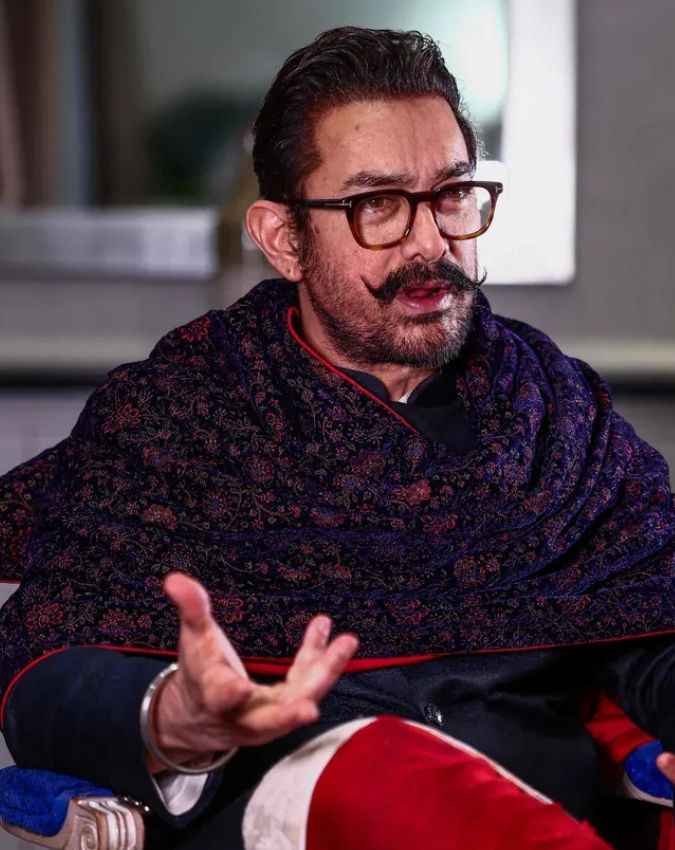 फिल्म के प्रमोशन में बिजी हैं आमिर खान