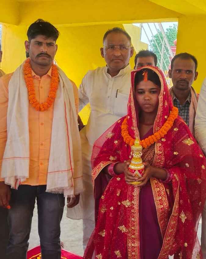 संकट के दौर से गुजर रही थी विधवा