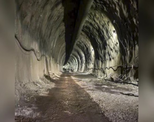 mumbai ahmedabad bullet train latest update, Mumbai Ahmedabad Bullet Train, Bullet Train Tunnel Update, Mumbai Bullet Train Tunnel, TBM Cutterhead Vikroli, India's First Undersea Rail Tunnel-1-2-3-4