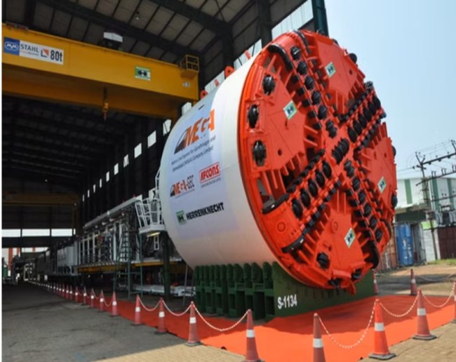 mumbai ahmedabad bullet train latest update, Mumbai Ahmedabad Bullet Train, Bullet Train Tunnel Update, Mumbai Bullet Train Tunnel, TBM Cutterhead Vikroli, India's First Undersea Rail Tunnel-1-2