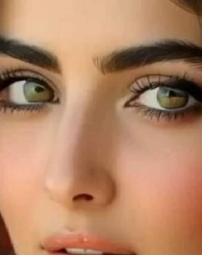 women-face-signs-1-2-3-4