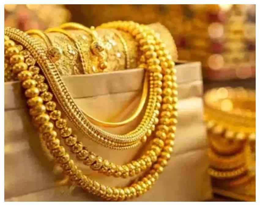 क्या और गिरेंगे दाम? एक्सपर्ट्स की राय