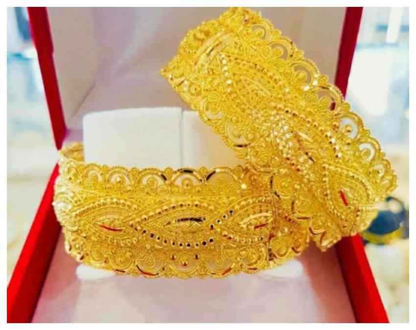 सोने और चांदी की कीमतों में बड़ी गिरावट 