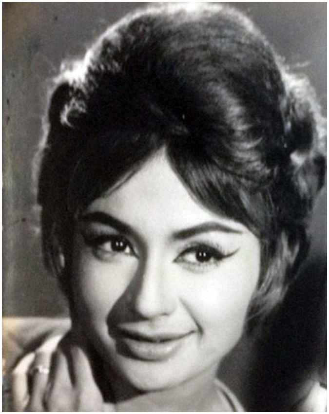 बॉलीवुड की ‘कैब्रे गर्ल’