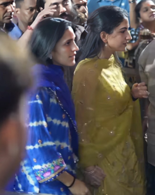 Mukesh Ambani Birthday 2026 Siddhivinayak-1-2-3-4-5-6-7