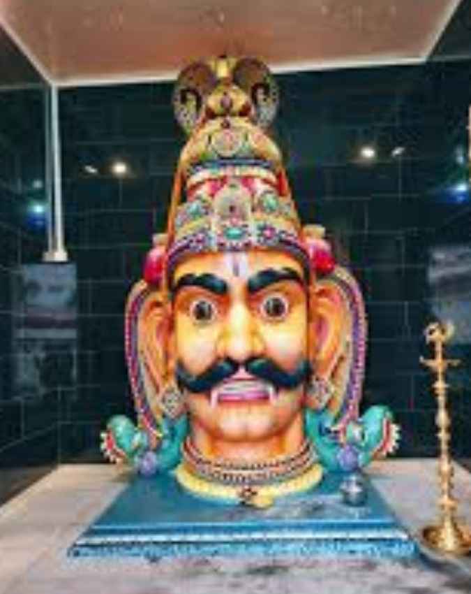 देवता के रूप में इरावन की होती है पूजा