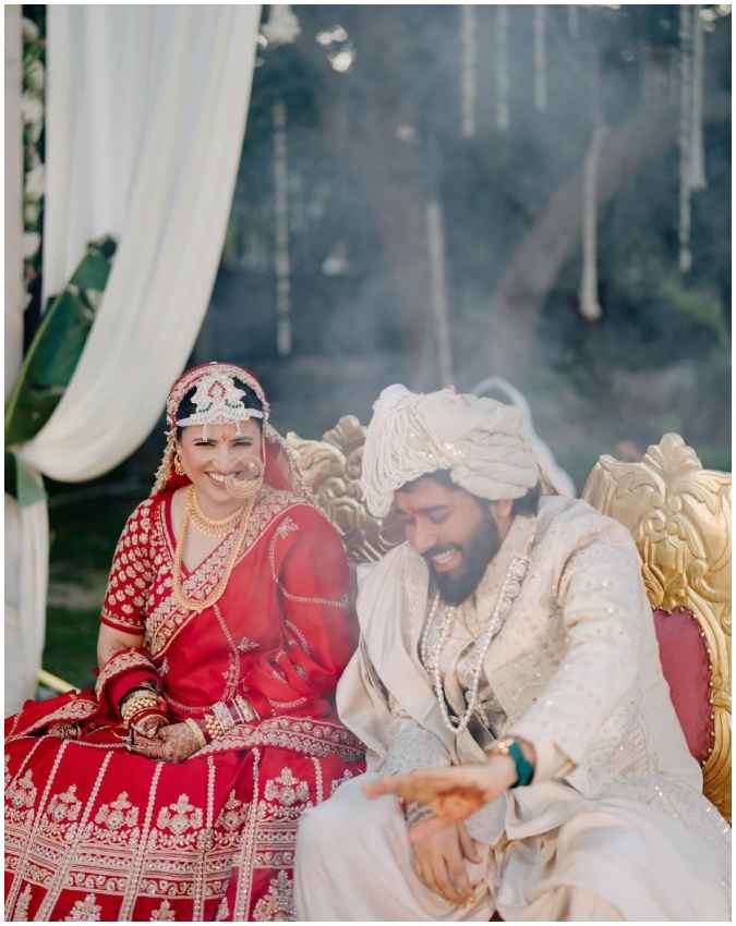 कलम ने लिखा कैप्शन