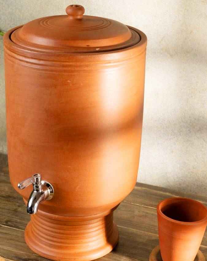 भूल से भी न रखें यहां