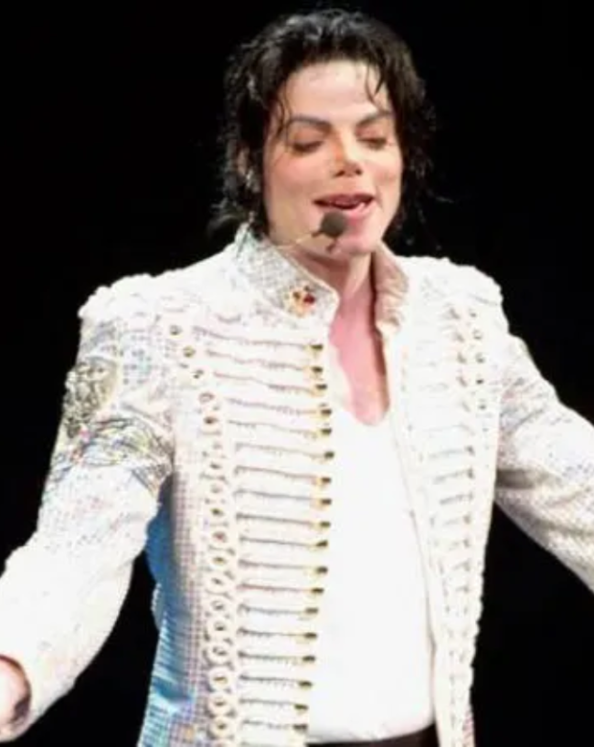 Michael Jackson.jpg-1-2-3-4