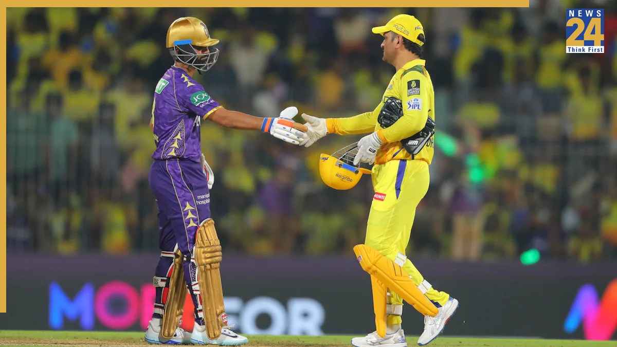 ms dhoni with ajinkya rahane
