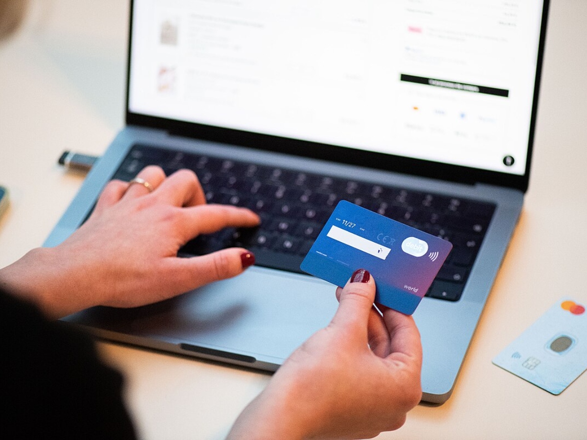 PAN Aadhaar Name Update.jpg -1-2-3-4-5-6