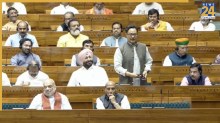 Parliament Special Session 2026: लोकसभा में गिरा महिला आरक्षण से जुड़ा बिल, नहीं मिला दो-तिहाई वोट