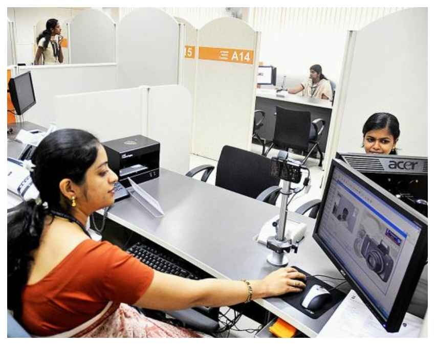 शादी के बाद आधार-पैन में बदलना है नाम? जानें घर बैठे आसान प्रोसेस