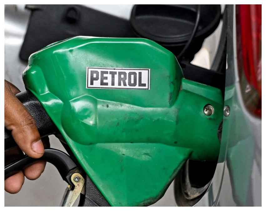 ₹5 का पेट्रोल लेकिन ₹1000 की ब्रेड!