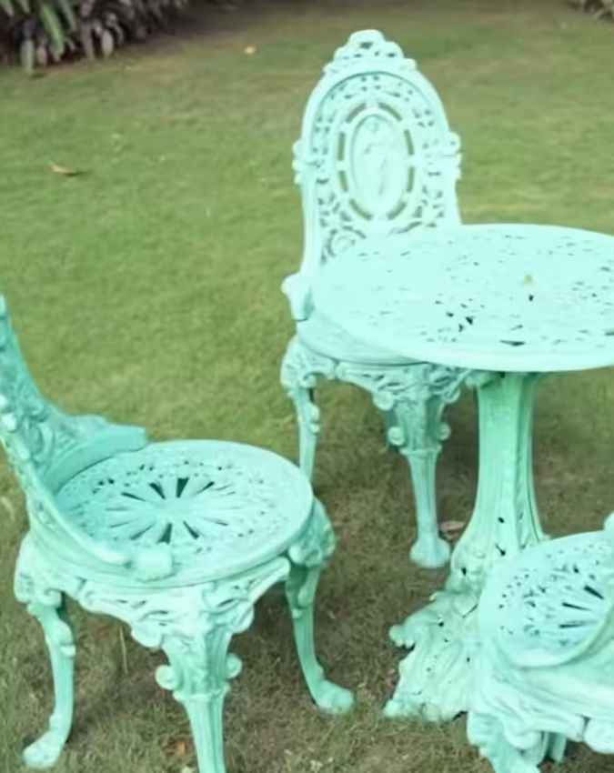 आलीशान गार्डन 