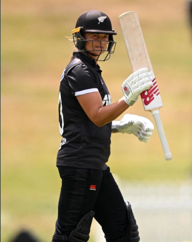 Suzie Bates Announced-1-2-3