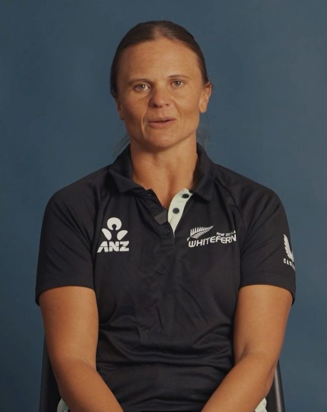 Suzie Bates Announced-1-2