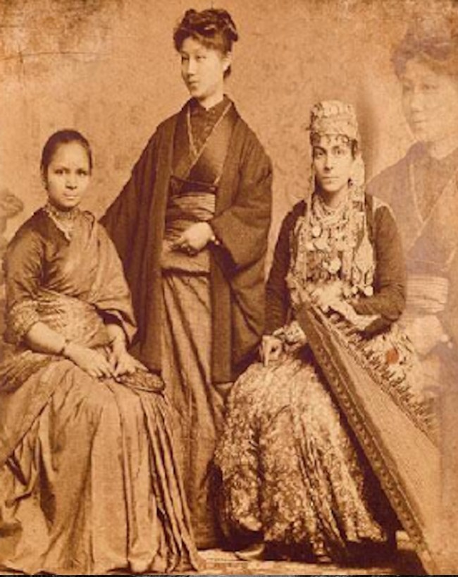 Anandibai Joshi, India First Female Doctor, Anandibai Joshi Salary, Woman Medical College of Pennsylvania, History of Indian Medicine-1-2-3-4-5