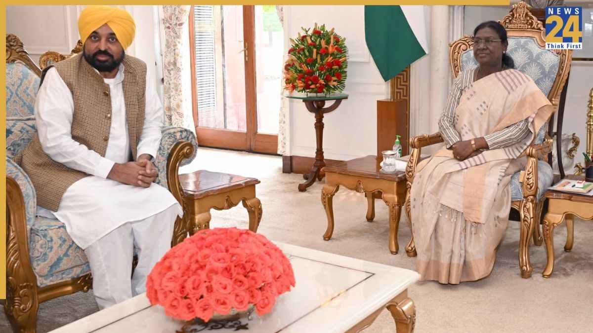 पंजाब के मुख्यमंत्री भगवंत सिंह मान ने राष्ट्रपति से की मुलाकात, ‘पंजाब के गद्दार’ राज्यसभा सदस्यों की सदस्यता रद्द करने की मांग की