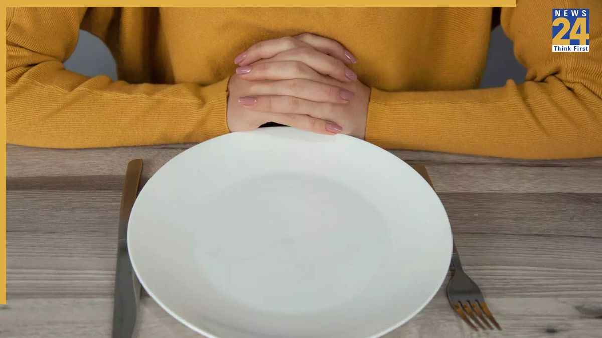 खाली पेट घर से निकलना पड़ सकता है महंगा, बढ़ सकता है इन बीमारियों का जोखिम