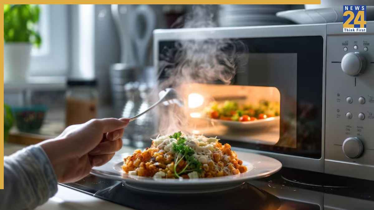 Reheat Food In Microwave
