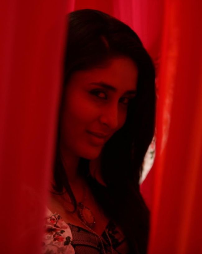 kareena kapoor thriller film talaash-1-2