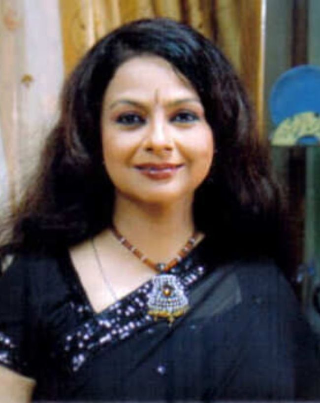 shahid Kapoor mother neelima Azeem-1-2