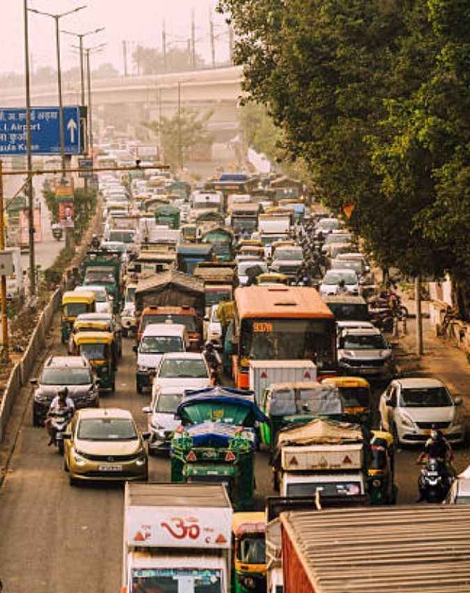 दो दिन के अभियान में हजारों चालान