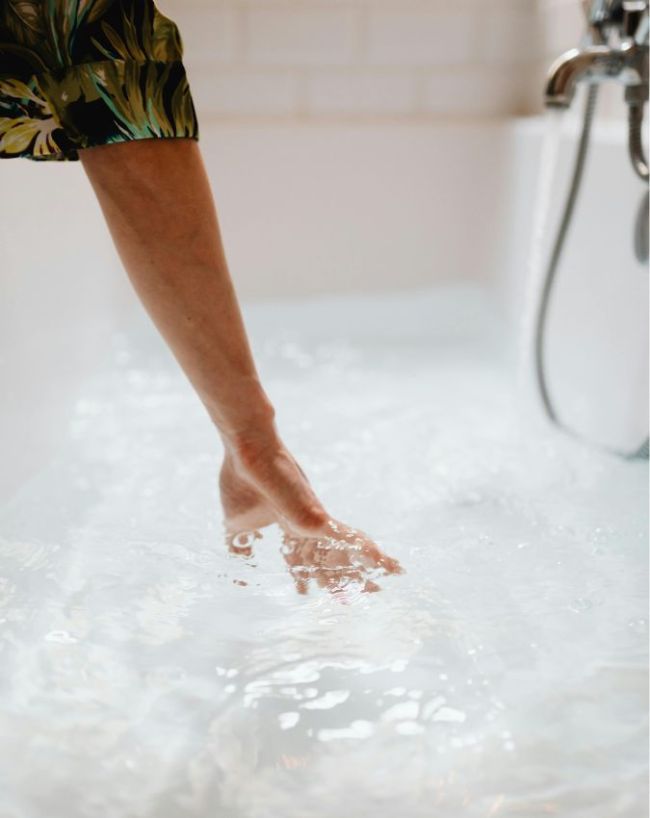 Bathing After Coming From Heat-1-2-3-4-5-6