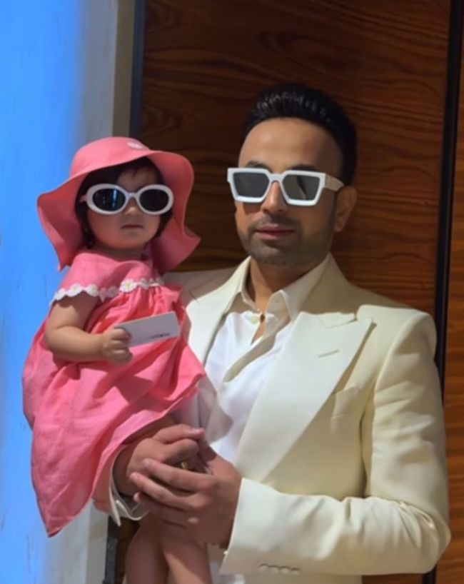 Satish Sanpal Desi Bling Netflix-1-2-3