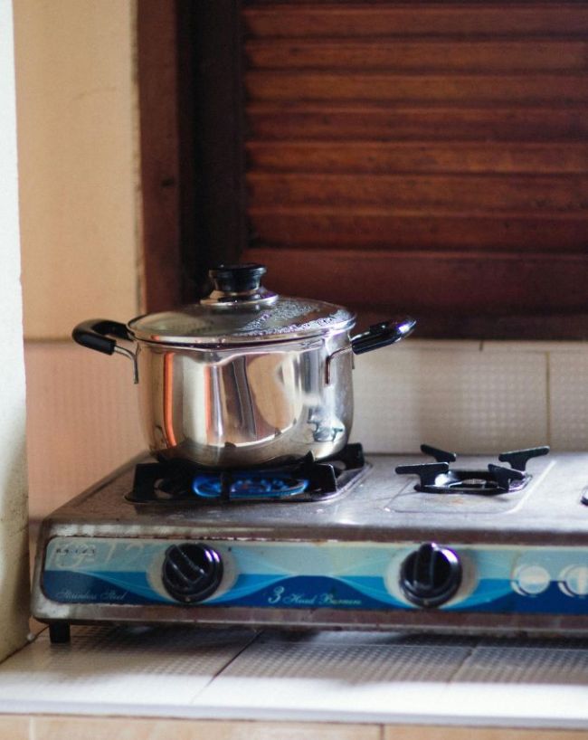 Auto Ignition vs Manual Gas Stove-1-2-3