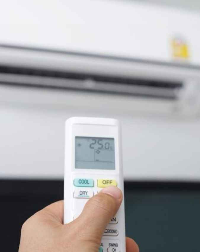 AC रिमोट के हर बटन का होता है अलग काम