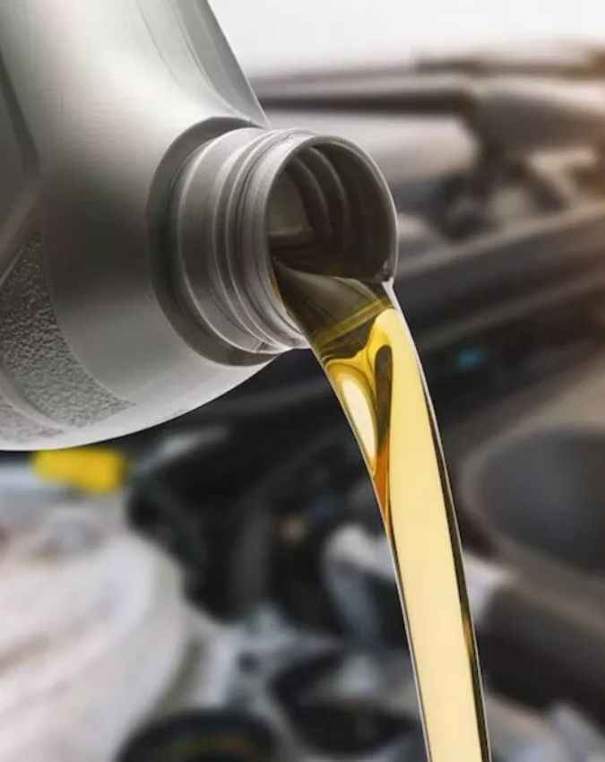 बदबू और पतलापन भी देते हैं संकेत