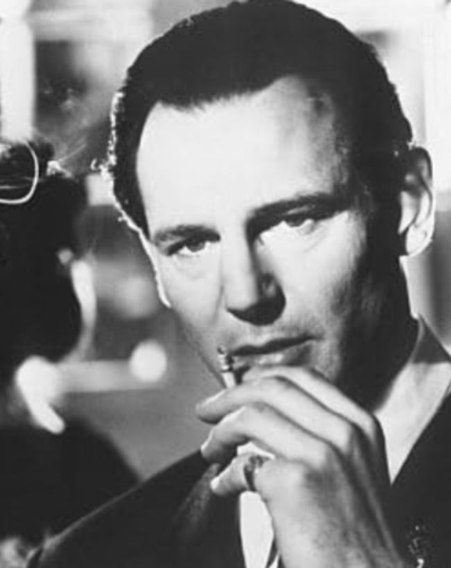 Schindler's List Movie Review,-1-2-3-4-5